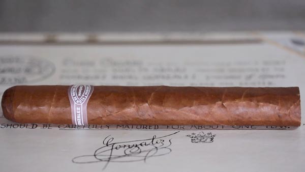 سیگار برگ Petit Corona از Rafael Gonzalez
